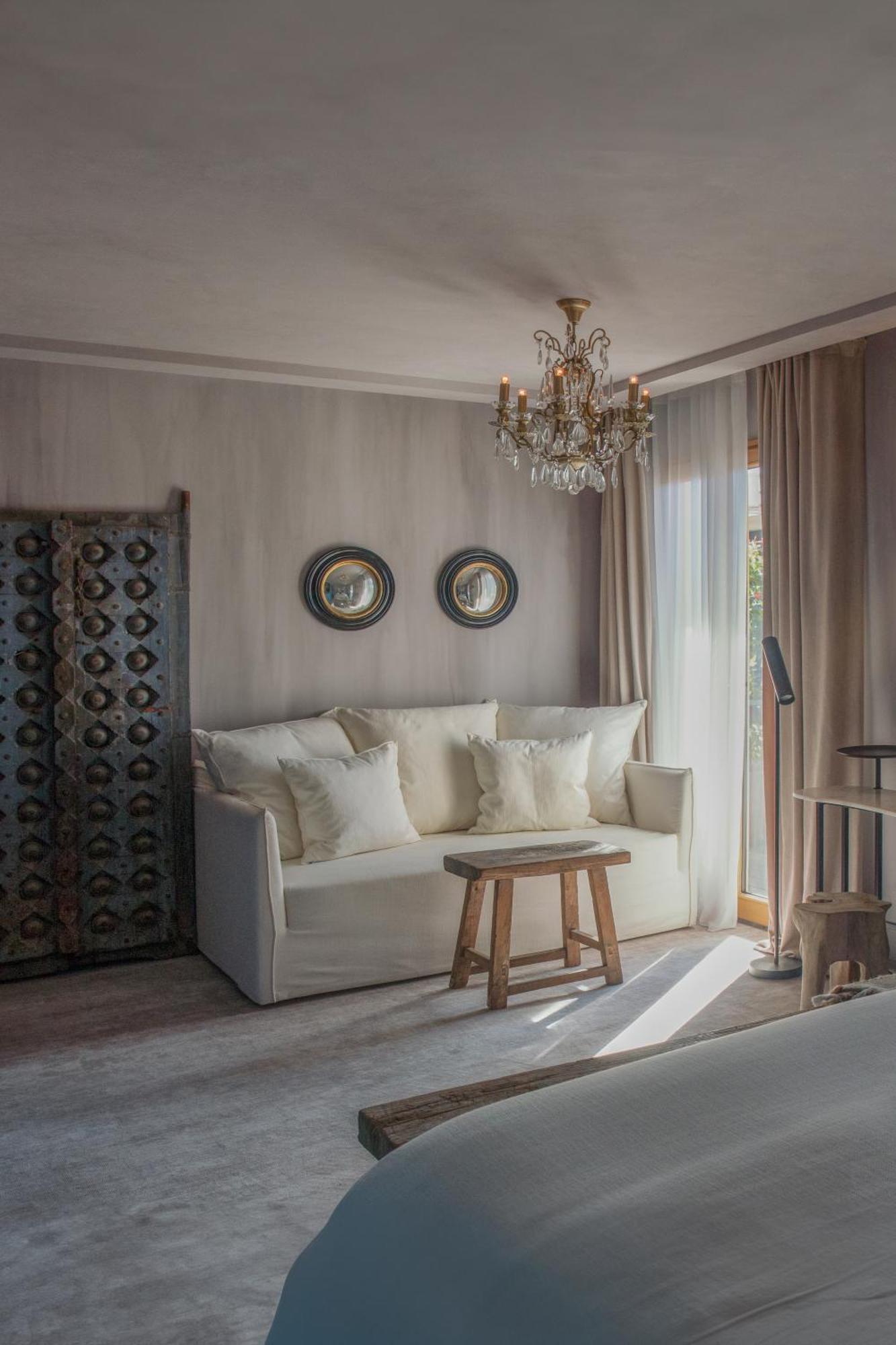 Unique Boutique Hotel Antibes Juan-Les-Pins Экстерьер фото