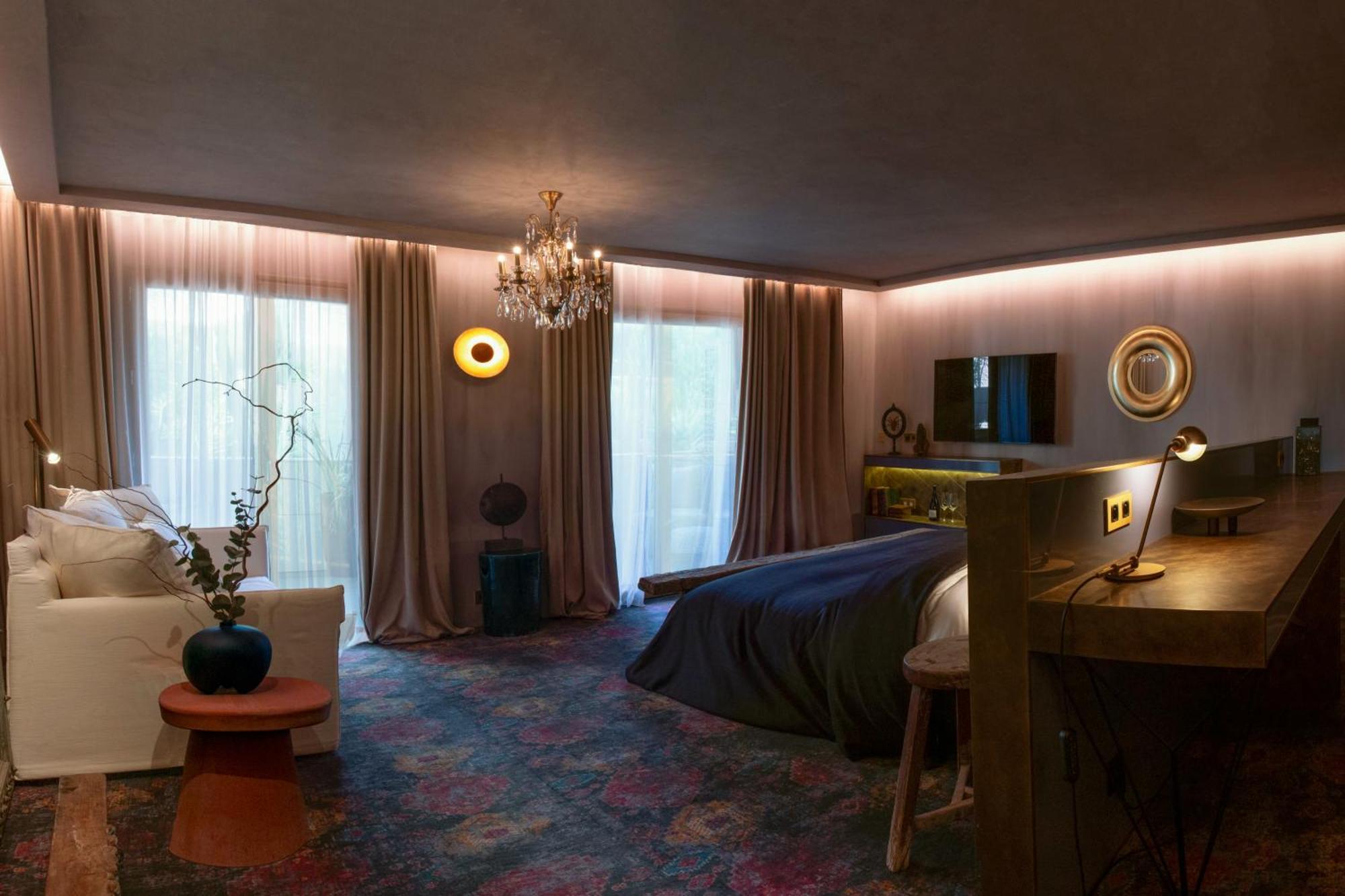 Unique Boutique Hotel Antibes Juan-Les-Pins Экстерьер фото